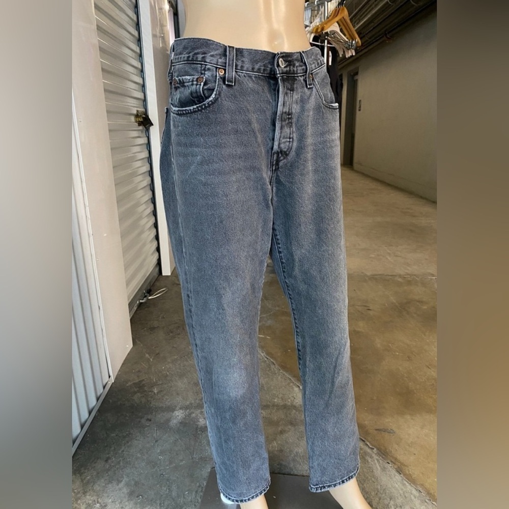 Levi's Authentic Vintage-Inspired Big E 501’s in Gray Wash Straight Leg. - Picture 3 of 11